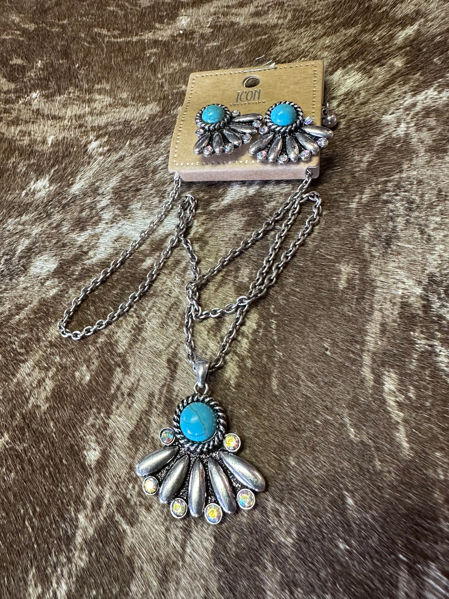Turquoise Pikes Peak Silvertone Necklace and Earring Set
