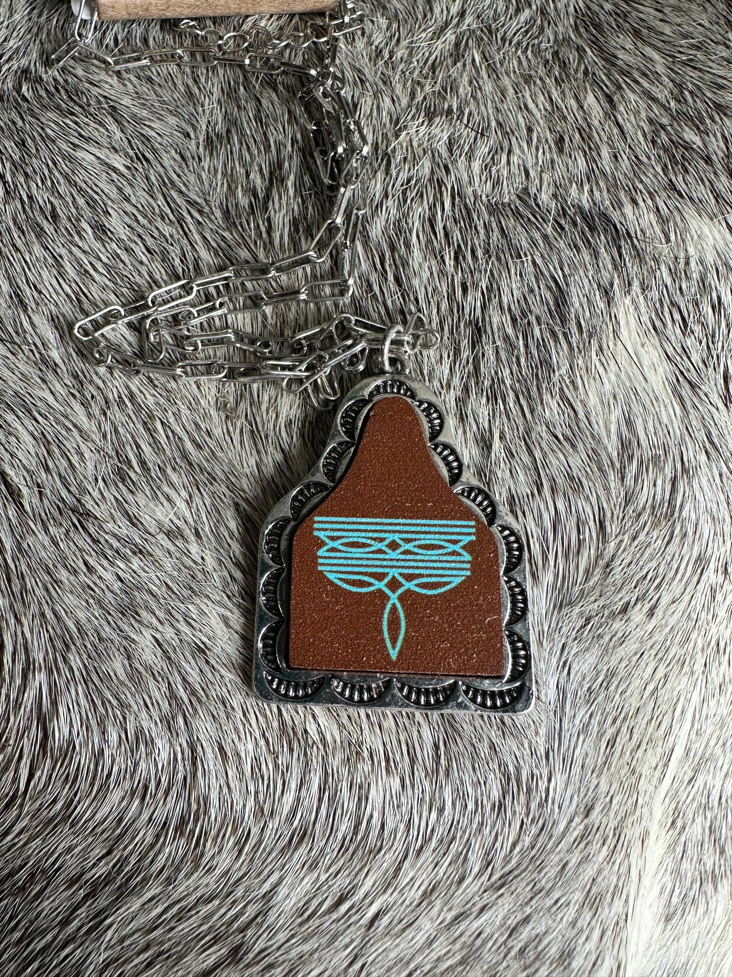 Turquoise Signature Stitches Brown Cattle Tag Silvertone Necklace