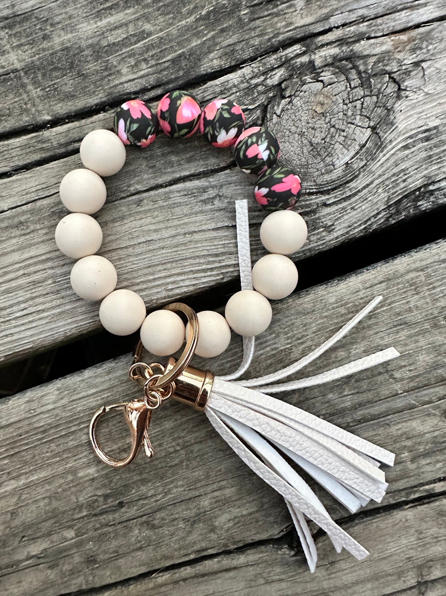 Cream Floral Keychain