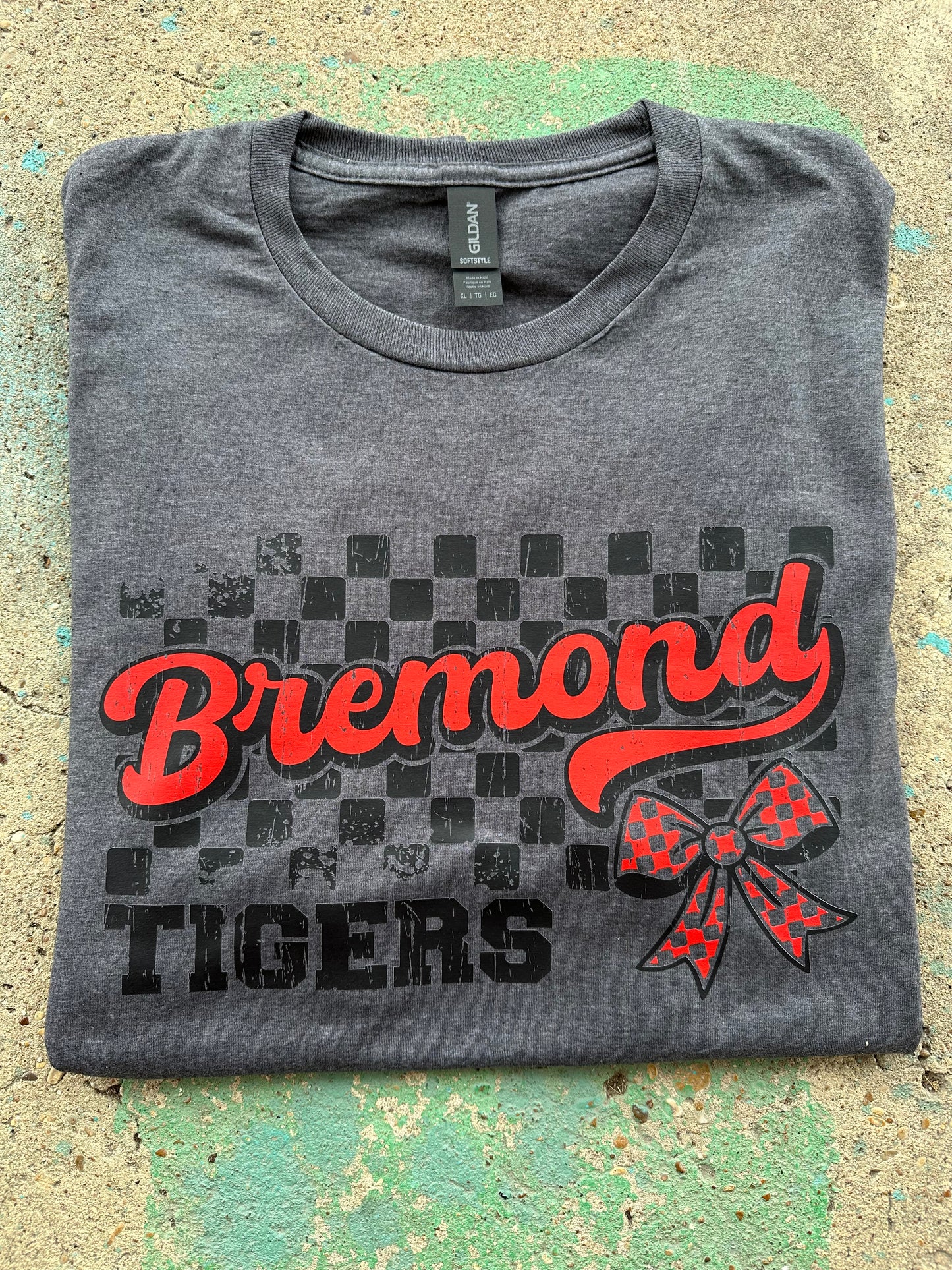Bremond Tiger Checker Bow Tee -Gildan