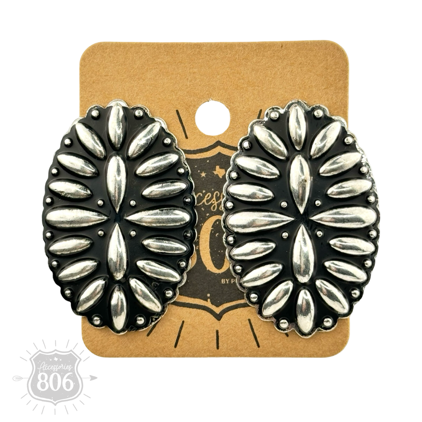 Western carved look post earring: Silver