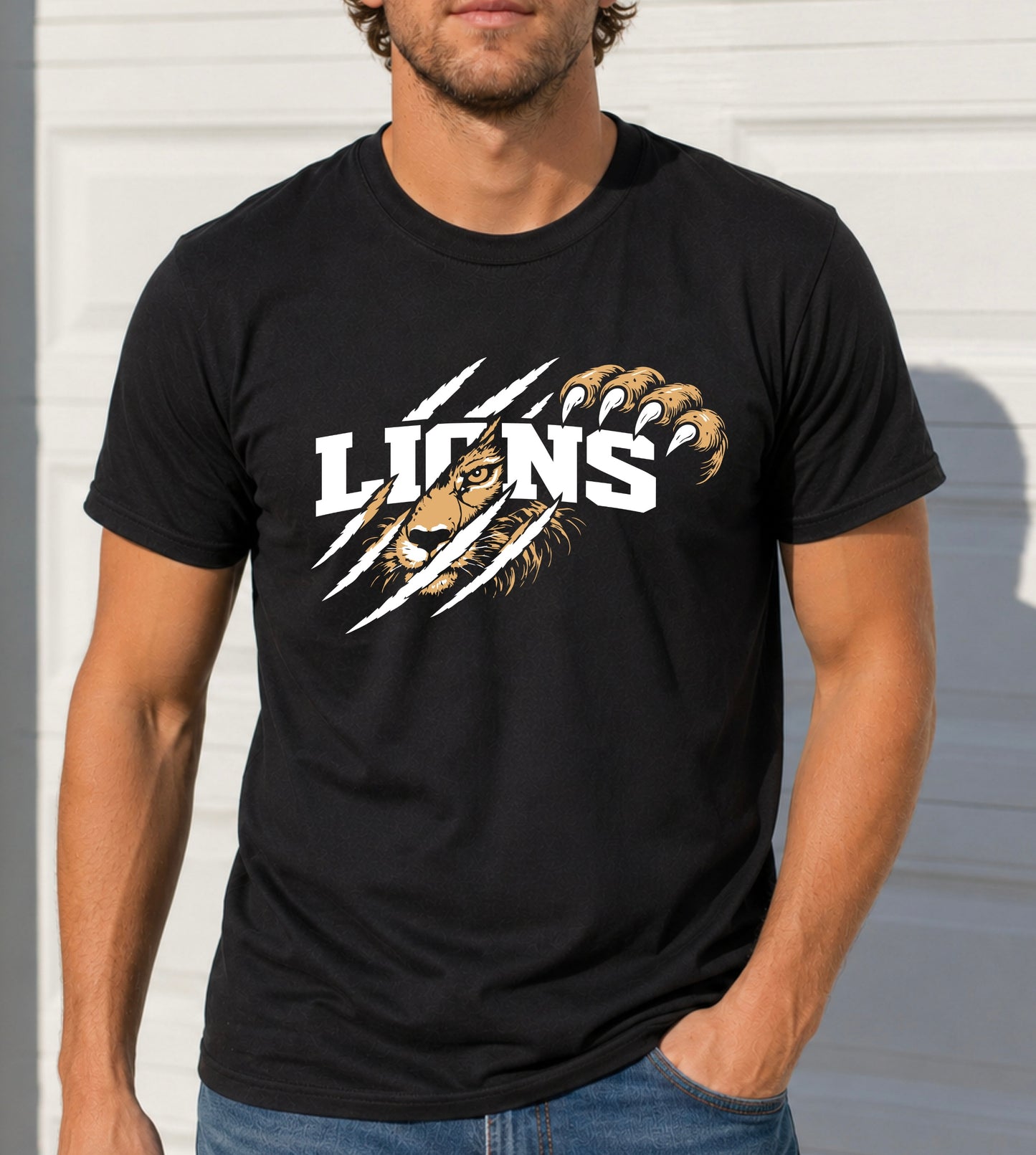 Clawing to the Top Tee - Lion