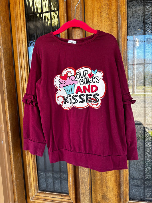 Cupcakes & Kisses Top RTS