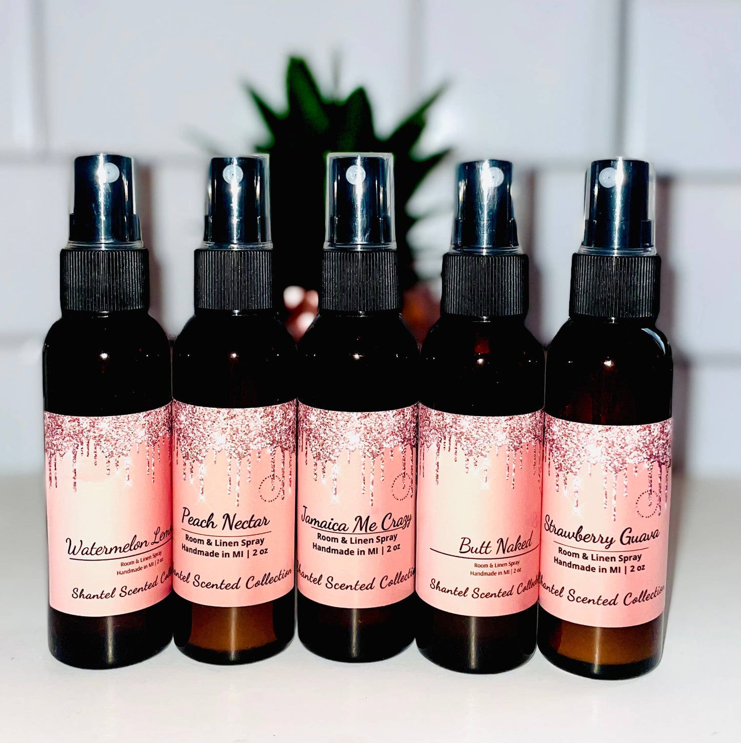 Room and Linen Spray: Strawberry Leather / 2oz